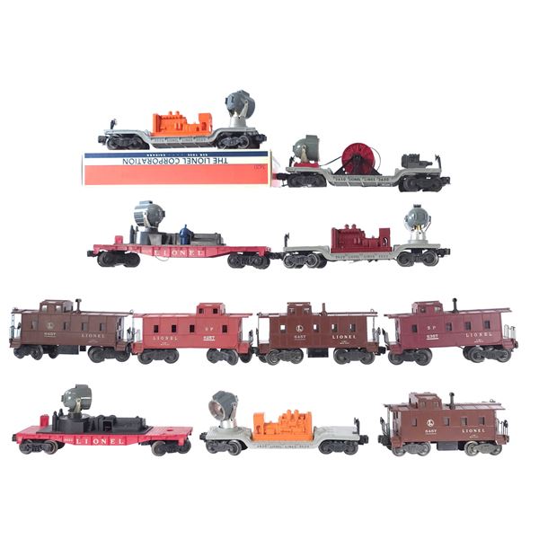 (11) Lionel Assorted Searchlight Cars & Caboose