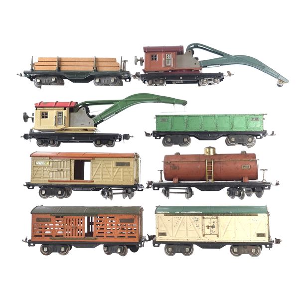 (8) Lionel Prewar Tin Train Cars