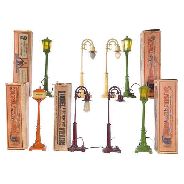 Assorted Lionel Lamp Posts w/Boxes