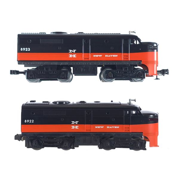 (2) Lionel New Haven Engines