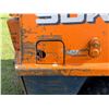 Image 15 : TOYOTA SDK 7 SKID STEER W/ CAB, GRAPPLE, SCOOP, & FORKS BRACKET - WORKS!