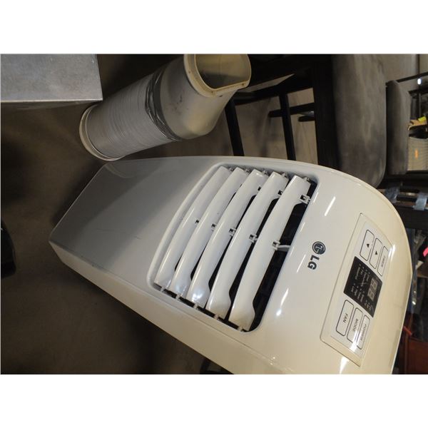 LG Portable A/C Unit w/ Hose