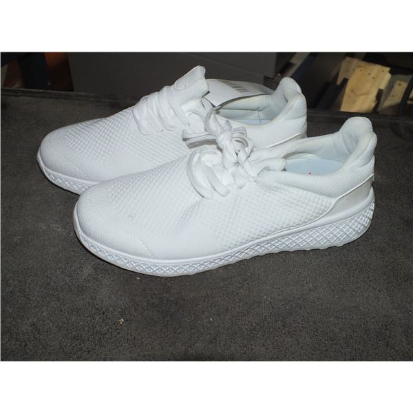Size 10 White Shoes