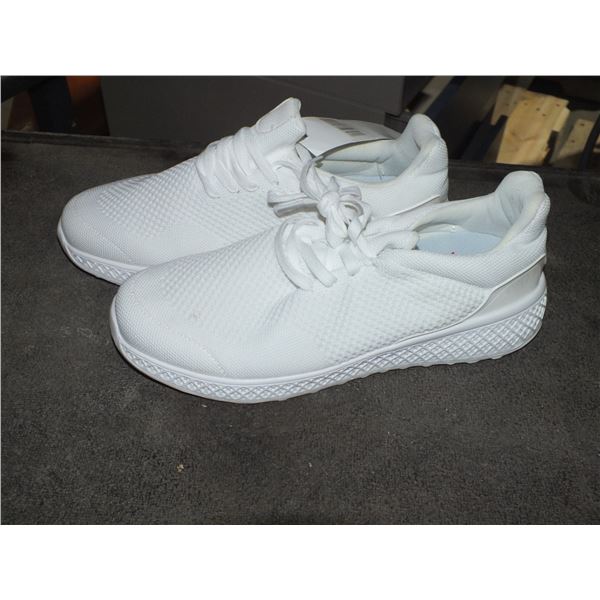 Size 10 White Shoes