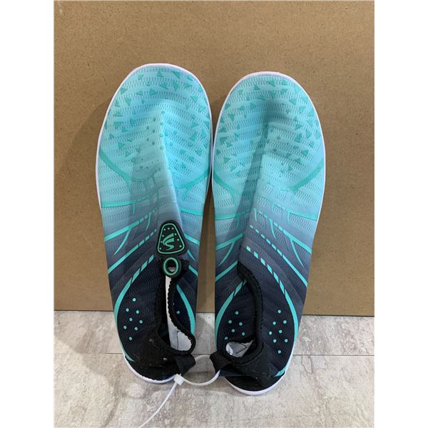 Unisex Water Shoes - Size 3XL