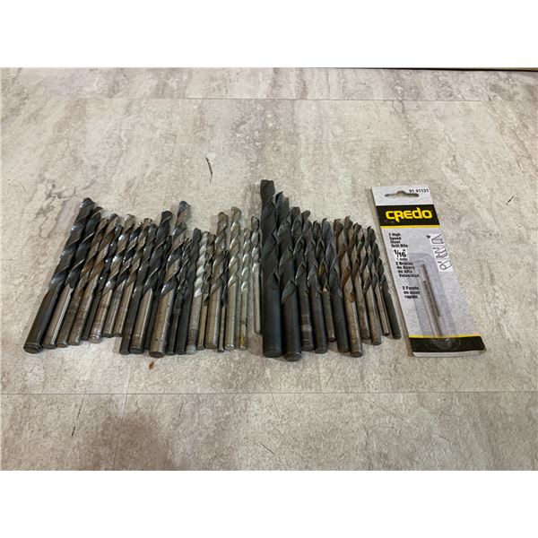 Lot of 34 Assorted Drill Bits