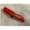 Image 3 : Red - Quick Change Retractable Utility Knife