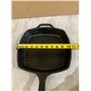 Image 6 : Lodge Cast Iron Square Grill Pan