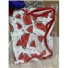 Image 6 : 4 Pack of Summer Outfits for Dogs - 2XL (SMALL DOG)
