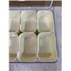 Image 6 : 8 Compartment Divided Serving Tray w/ Lid