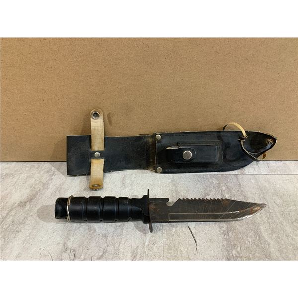 Vintge Rambo Style Survival Knife - Missing Top Cap