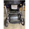 Image 10 : Quinny Stroller