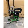 Image 15 : HandiLite Xpress Foldable Walker - Model: 934