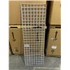 Image 6 : 2 x Metal Storefront Gridwalls - 24 1/4in x 6ft 1/4