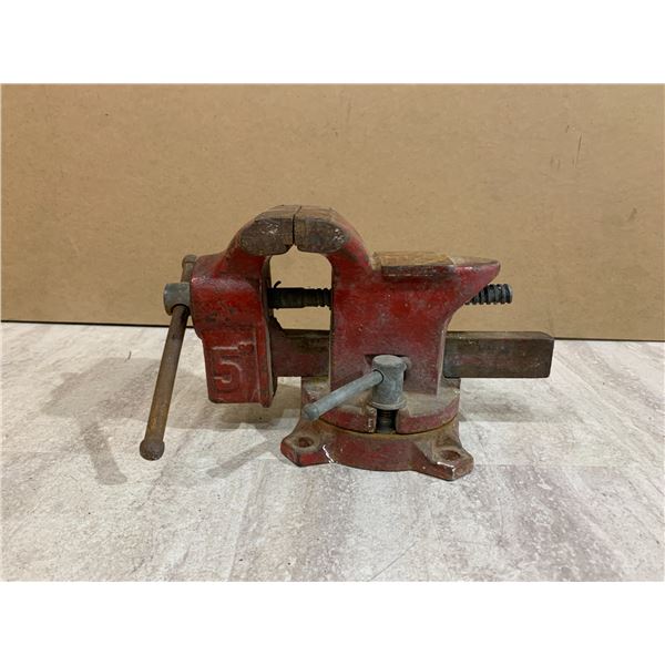 Korea Red Vintage 5 Inch Vice