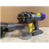 Image 8 : Lot of 2 Dyson Hand Held Vacuum Cleaners Untested