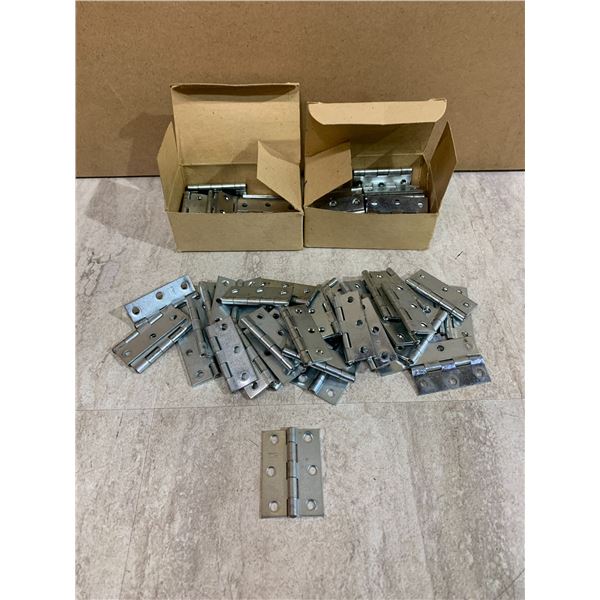 Lot of 80 2 1/2in Hinges Silver