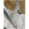 Image 4 : 3 Step Aluminum Step Ladder