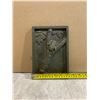 Image 9 : Decorative Cast Iron Relief Plaque Featuring A Frog on A Branch