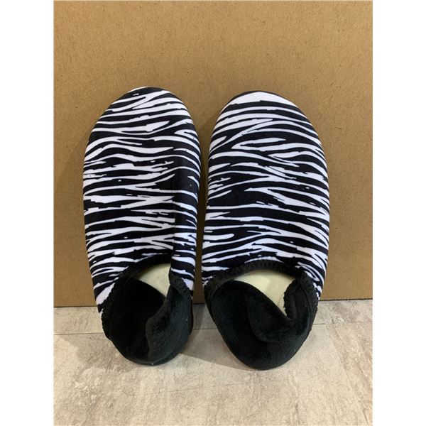 Black & White Striped Water Shoes