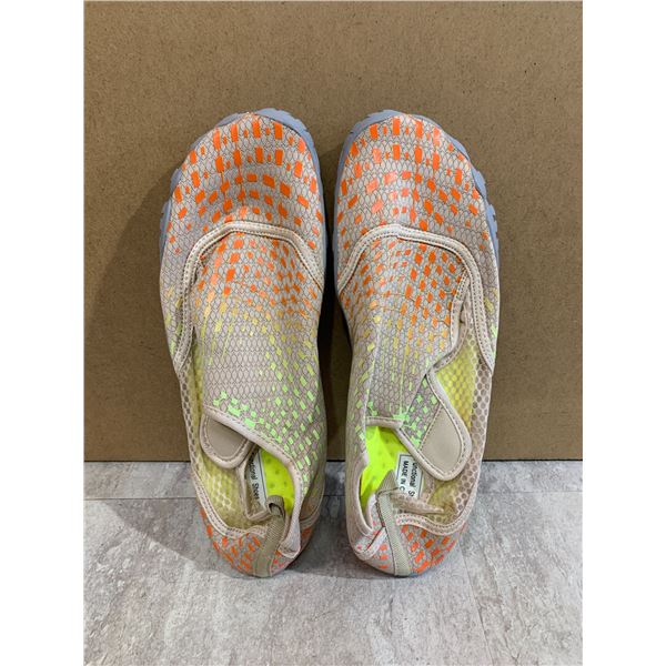 Grey & Orange Water Shoes - Men's Size 11.5 - Women's Size 13.5
