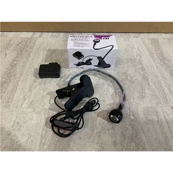 Powerful UV Black Light LED w/ Clip