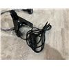 Image 6 : Powerful UV Black Light LED w/ Clip