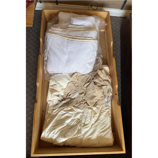 New Display Alpaca Twin All Season Duvet & Assorted Natural Organic Bedding - R.V. $469