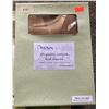Image 2 : New Group of 7 Organic Cotton Spa Linens Standard Pillow Cases  - Various Colors. Approx. R.V $136