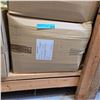 Image 2 : Box of New Organic 100% Cotton Bath Towel, White, Size 70x132 cm (Approx. 13 Pcs) - R.V. $89.99/pcs