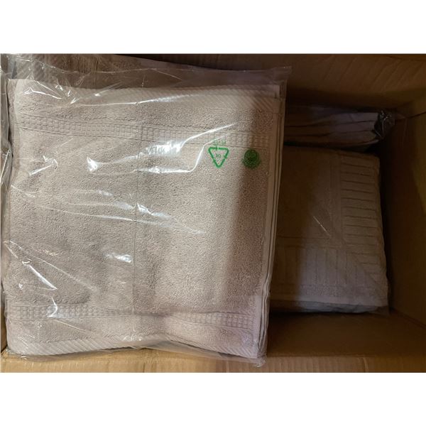 Box of New Terry Feet Towels, Taupe, Size 50x76 cm (Approx. 21 Pcs) - R.V. $59.99/pcs