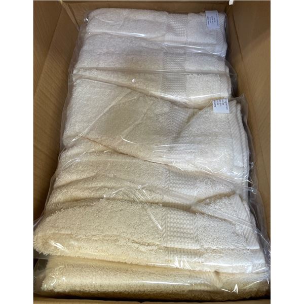 Box of New Organic 100% Cotton Bath Towel, Ivory, Size 70x132 cm (Approx. 22 Pcs) - R.V. $89.99/pcs