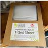 Image 2 : 3-Shelf of Organic Cotton Fitted Sheet, Duvet Cover, Pillow Sham  (Assorted Sizes)