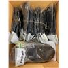 Image 1 : Box of Cotton Eye Masks - Bamboo Charcoal
