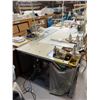 Image 2 : Mauser Spezial Industrial Sewing Machine with Table