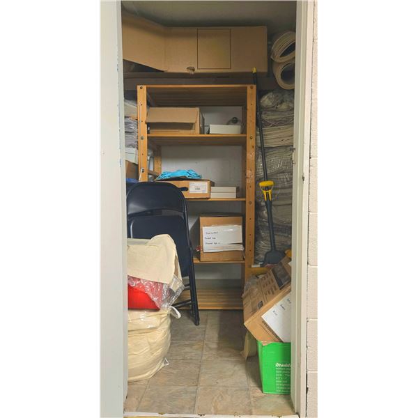Room Content Lot - includes Assorted Fabrics, Wooden Mirror, Set of 4 Folding Chairs & More