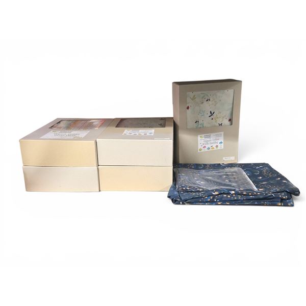 Organic Cotton Crib Bedding, Twin Duvet Covers - approx. 5 pcs & Midnight Blue Set. R.V $ (Range). A