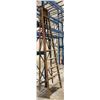 Image 1 : 9 step wooden ladder