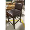 Image 4 : Wood Table w/4 Chairs 2636 Nootka St, Vancouver, BC V5M 1Z4 (Lots 5A-C 60A-Z 105 A-Z 150 A-Y 240 A-R