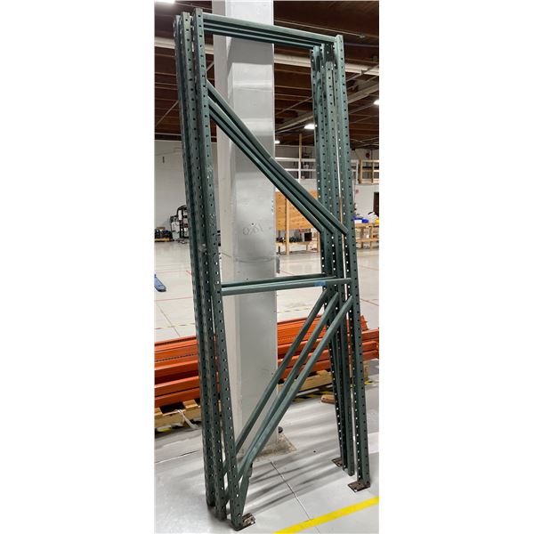 Group of 3 Upright Beams