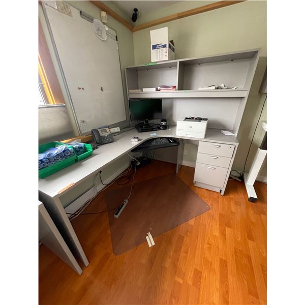 Office Desk (Contents not included)