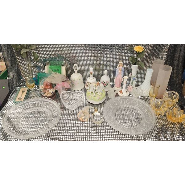 Decorative Glass, Porcelain, and Miscellaneous Items