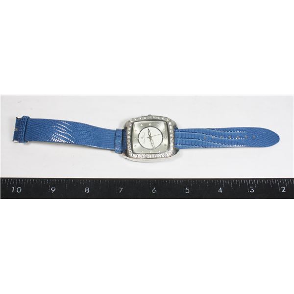 LUCIEN PICCARD WOMEN'S WHITE SWAROVSKI CRYSTAL