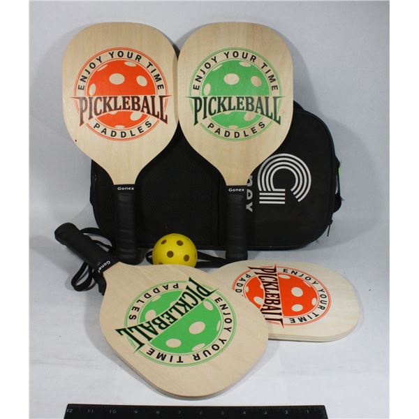 PICKLEBALL PADDLES