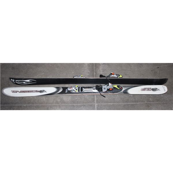 ROSSIGNOL BANDIT 182CM SKIS MOUNTED BINDINGS