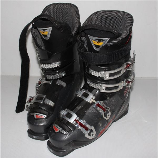 NORDICA CRUISE DOWNHILL SKI BOOTS 335MM SZ 11-12
