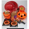 Image 1 : LARGE LOT OF HALLOWEEN ITEMS