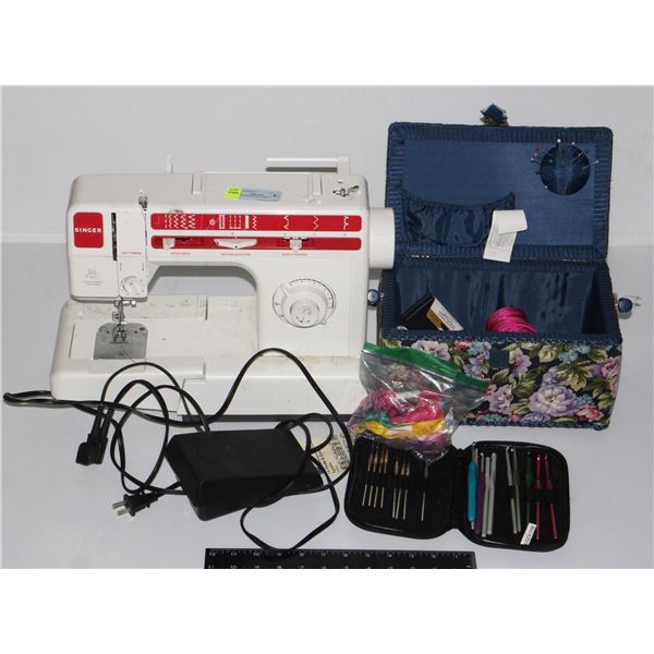 SINGER SEWING MACHINE