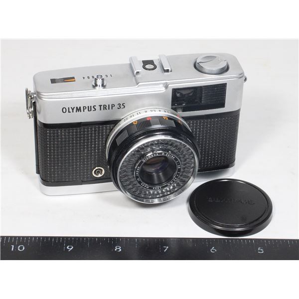 VTG OLYMPUS TRIP 35 CAMERA