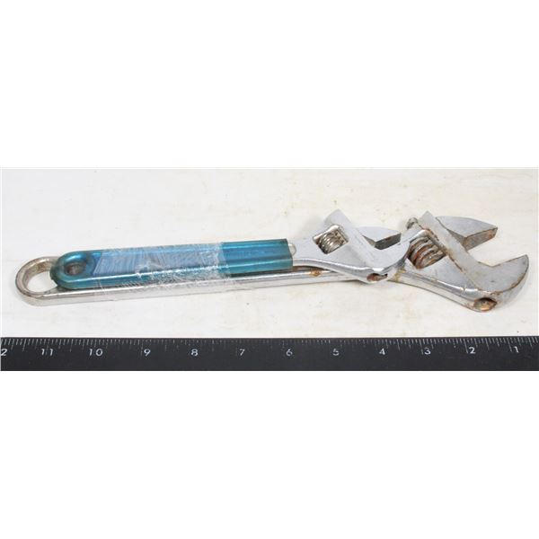 PAIR OF WRENCHES